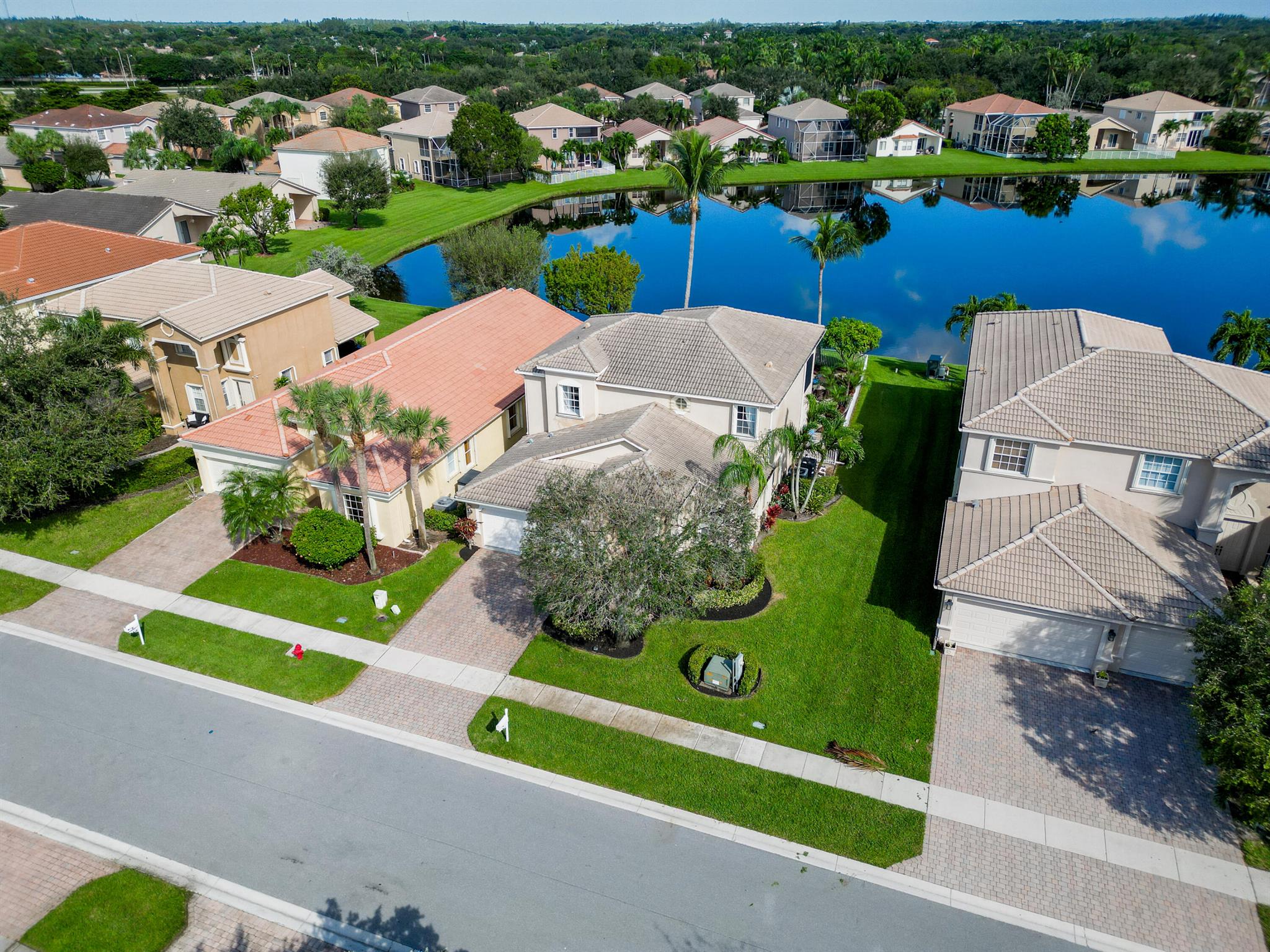 8343 Genova Way