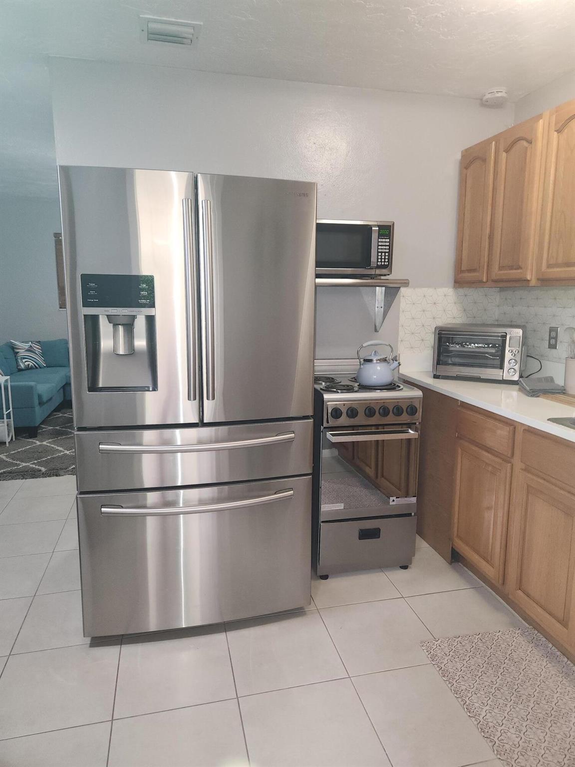 BUNKER HILL ADD 2 TO WPB - Residential Lease