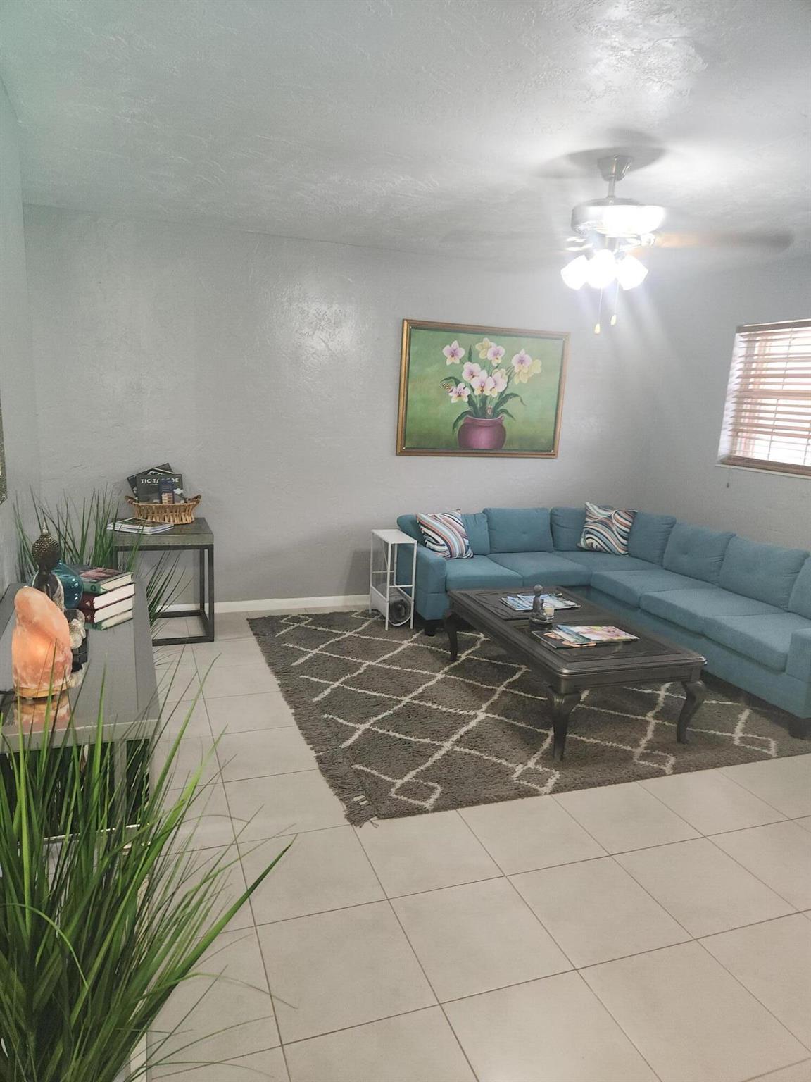 BUNKER HILL ADD 2 TO WPB - Residential Lease