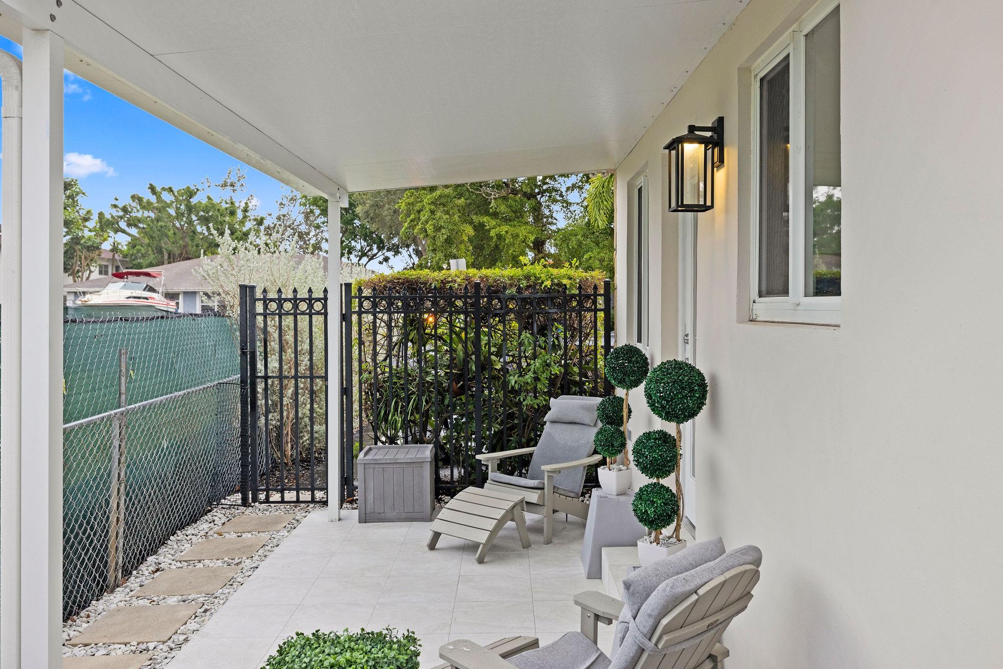 Coronet Bay Condominium - Residential