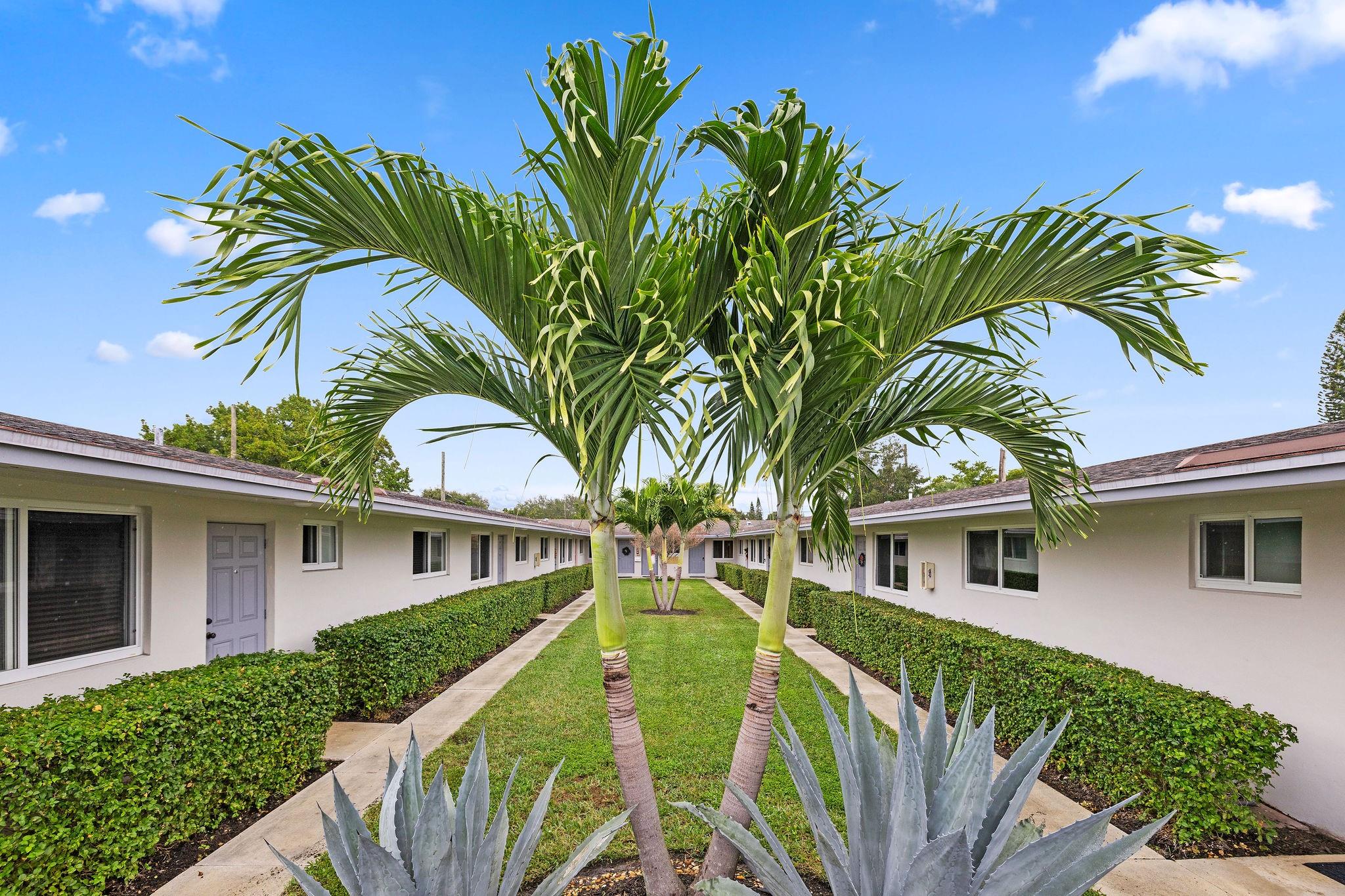 Coronet Bay Condominium - Residential