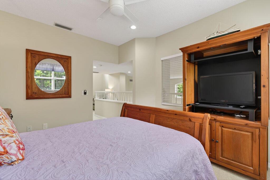 SEA COLONY PL 1 - Residential Lease