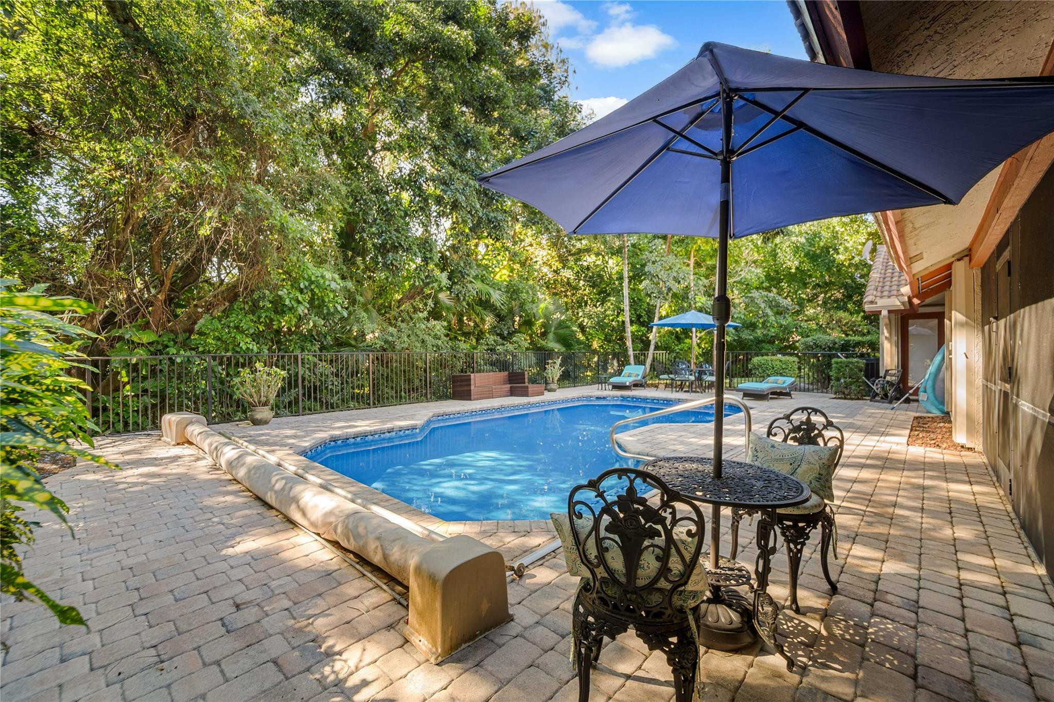 Cypress Head - Residential