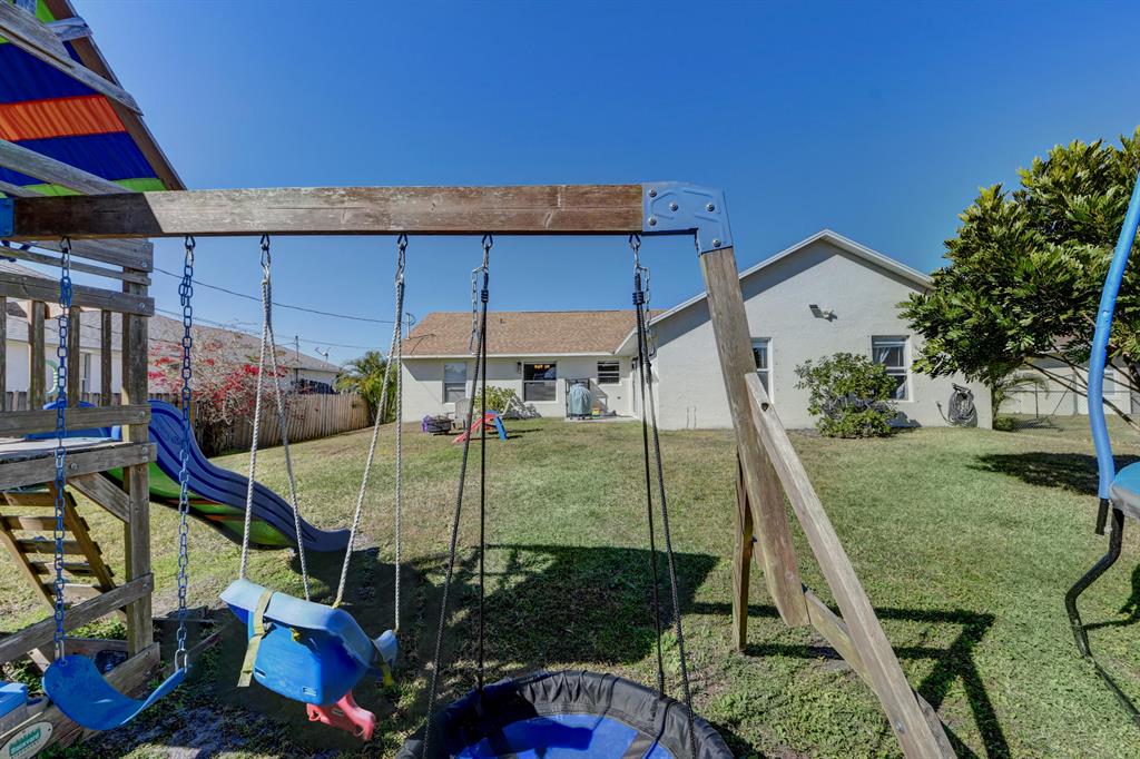 PORT ST LUCIE SECTION 13 - Residential