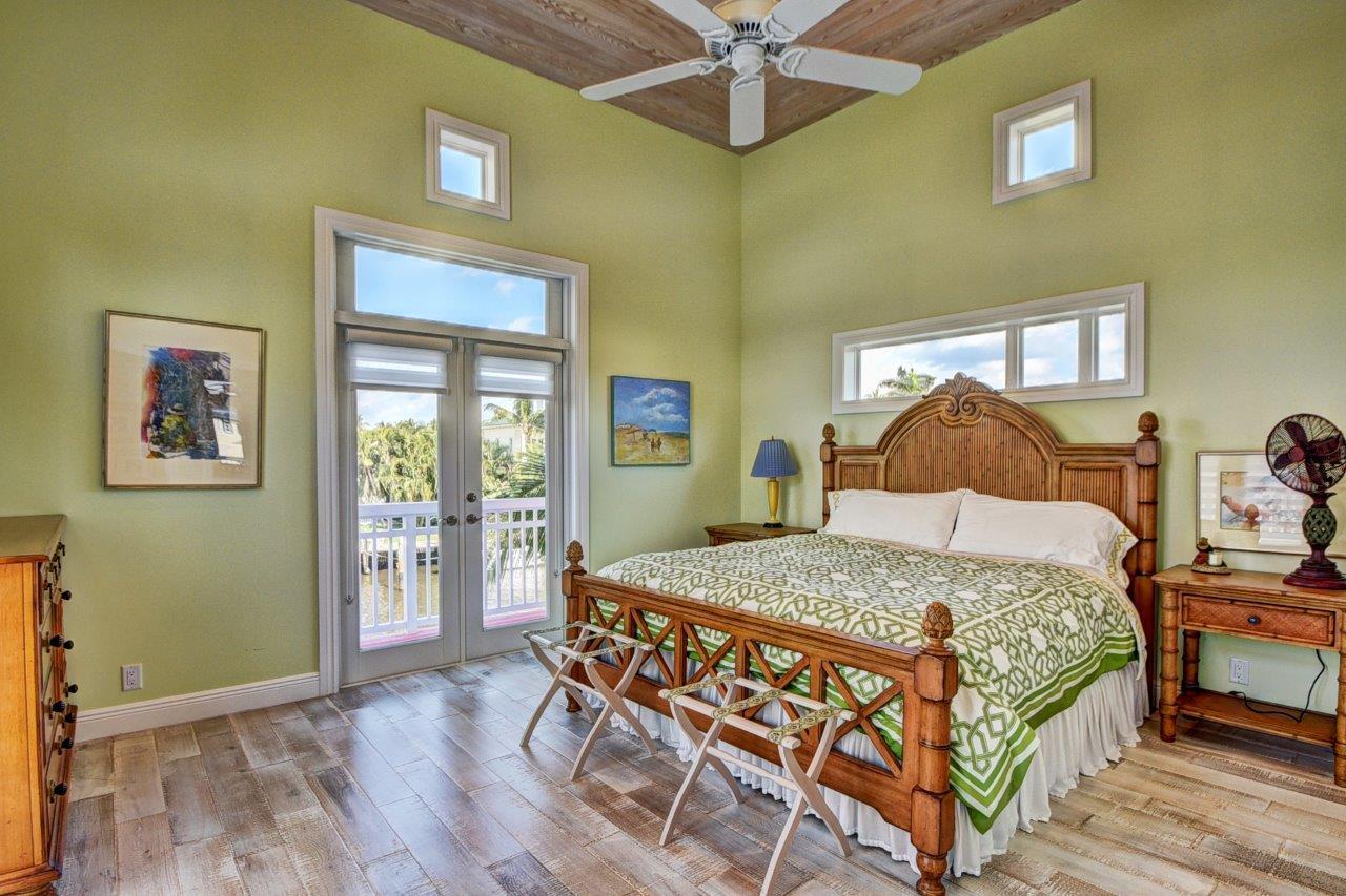 DELRAY ISLE - Residential