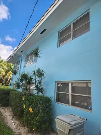 3204 Colony Club Road 6