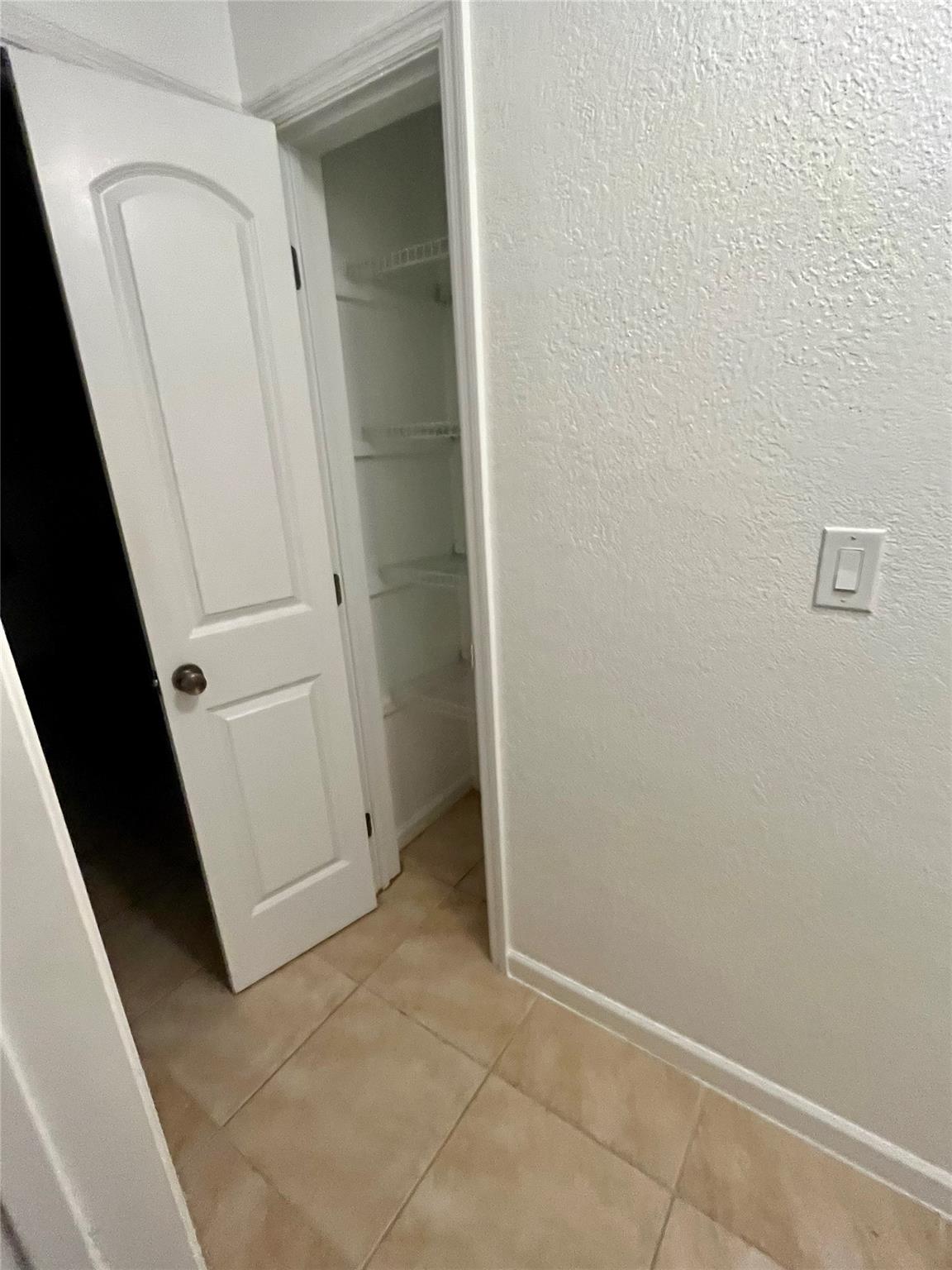 Grand View Arms Condo - Residential Lease