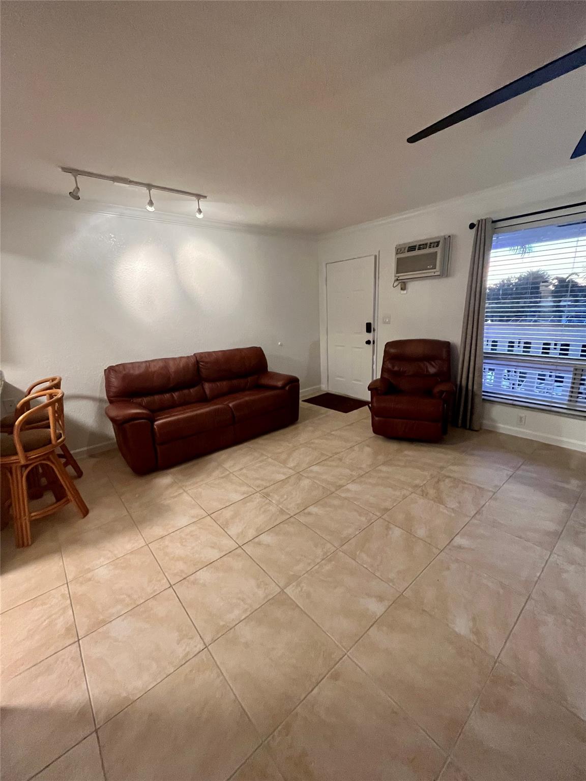 Grand View Arms Condo - Residential Lease