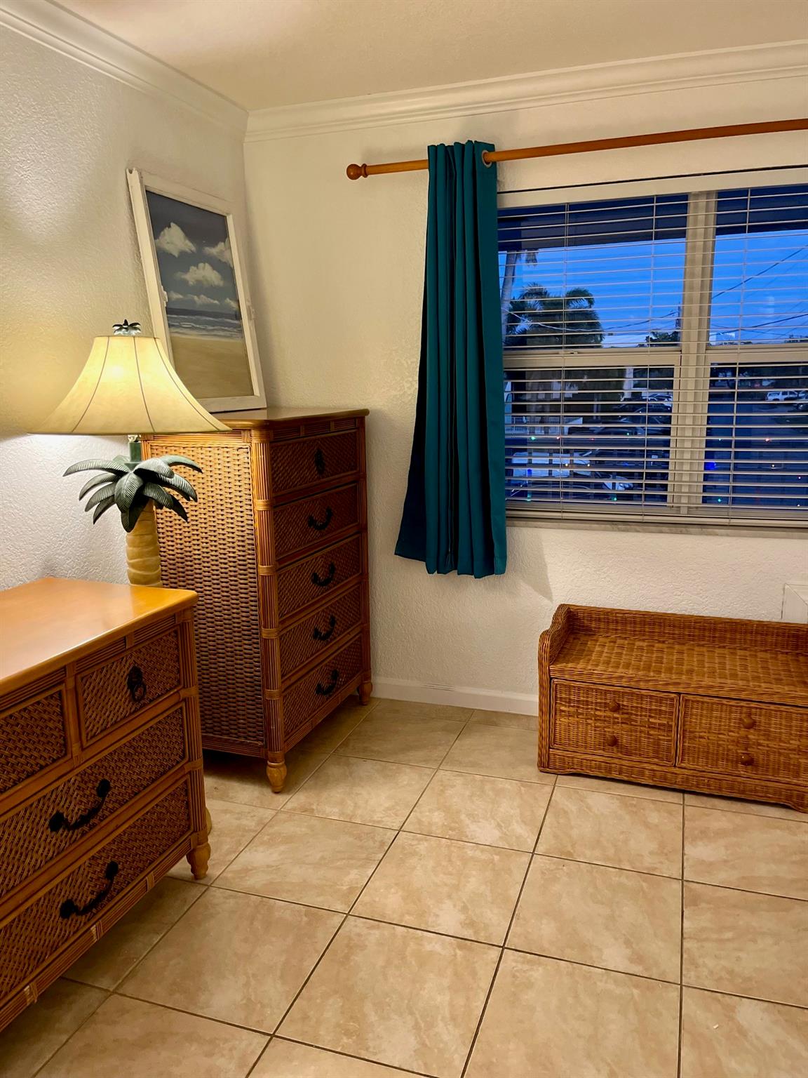 Grand View Arms Condo - Residential Lease