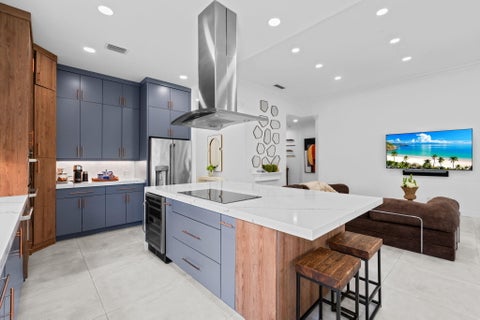 Tiny photo for 8342 Dominica Place, Wellington, FL 33414 (MLS # B26048531)