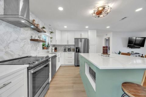 1611 SW 3rd Avenue Pompano Beach FL 33060