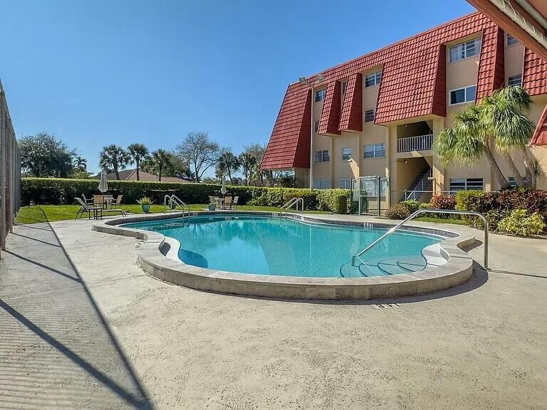 BOCA CLUB CONDO - Residential