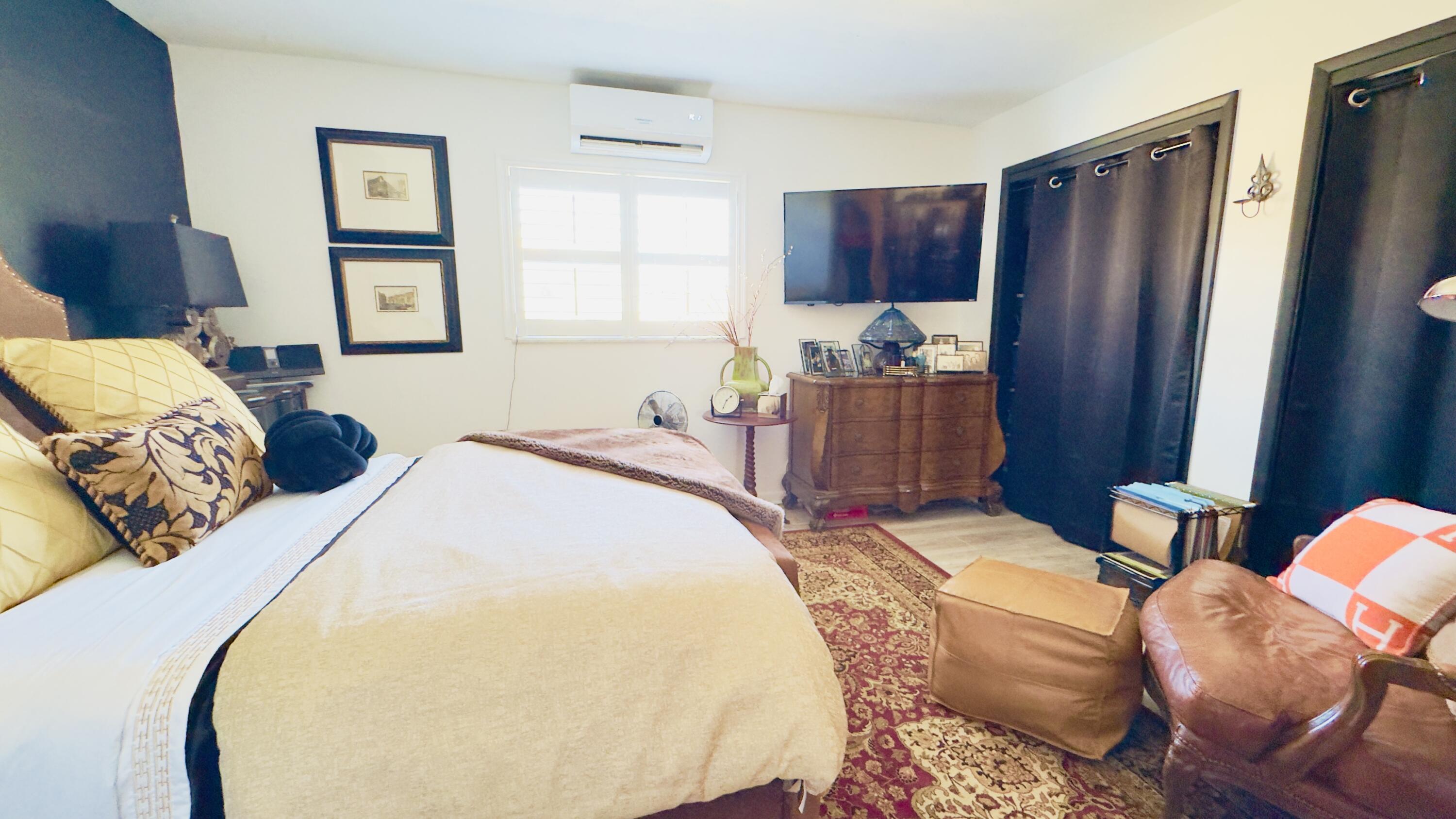 HOVIANNA APTS CONDO - Residential