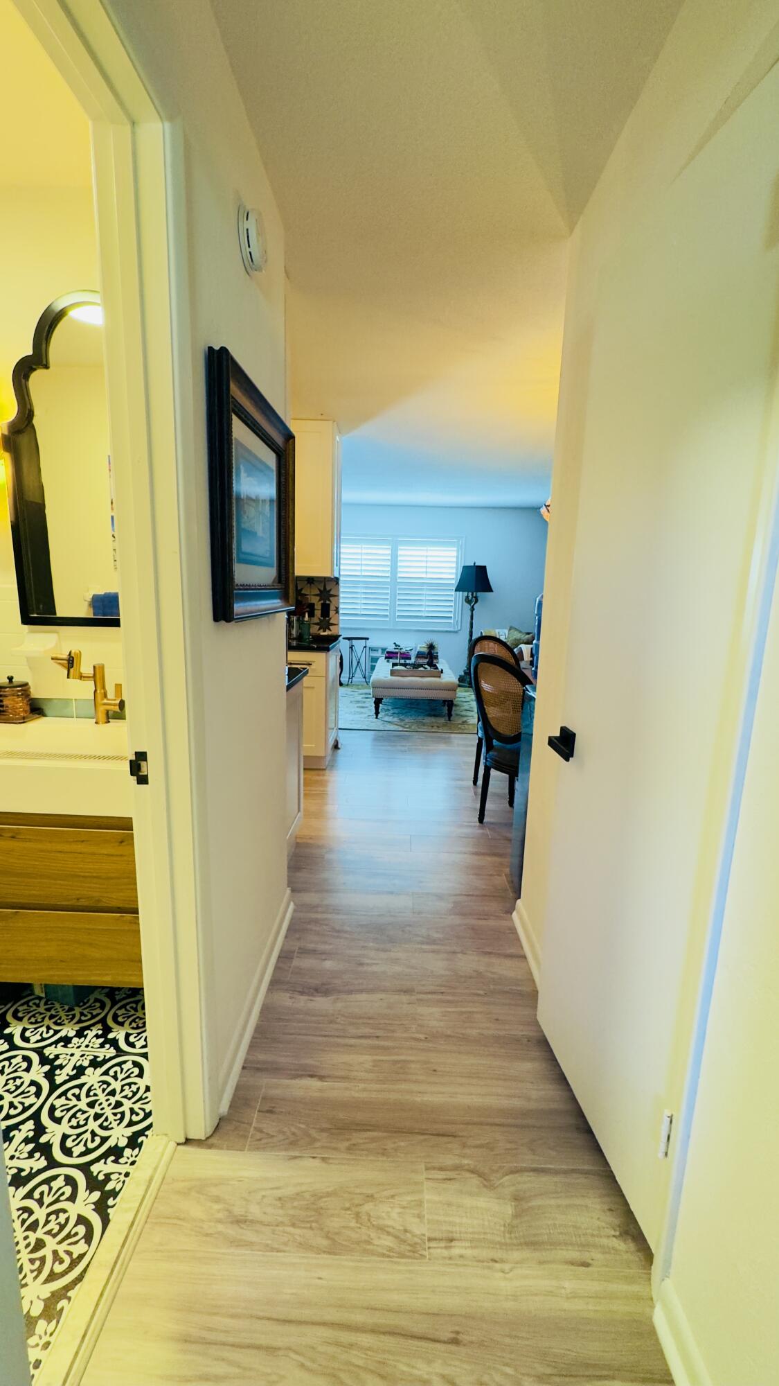 HOVIANNA APTS CONDO - Residential