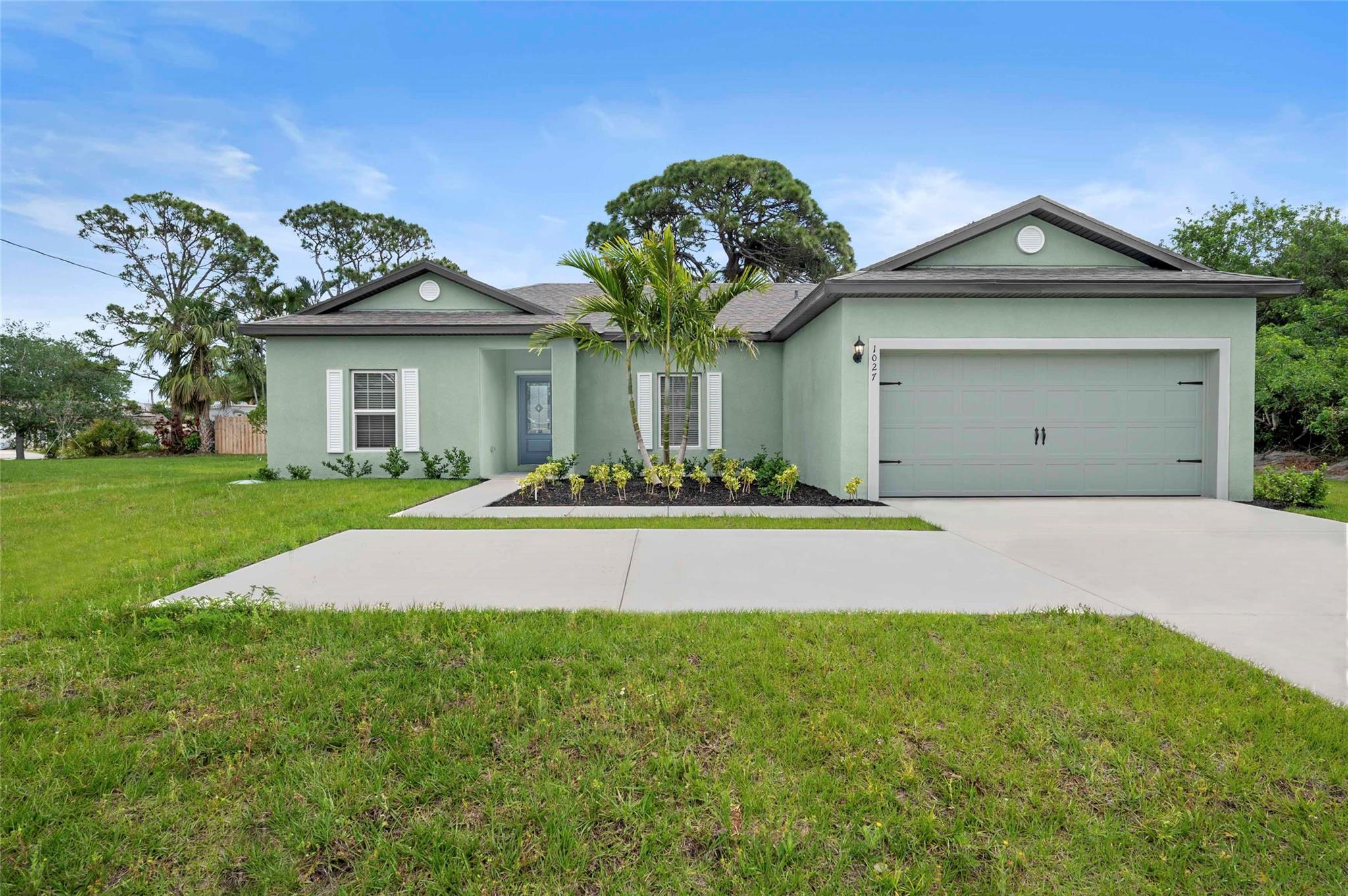 Ask us about our builder paid closing costs and no down payment options! We are proud to present the Crane floor plan at Port St. Lucie! This beautiful, 3-bedroom, 2-bath home
comes with thousands of dollars’ worth of upgrades. These include all new energy-efficient Whirlpool®
appliances, spacious countertops, stunning wood cabinets and an attached two-car garage. The Crane showcases a master suite complete with a sizable walk-in closet. Loaded with
incredible curb appeal, the Crane home is enhanced with a stunning covered entryway and front yard
landscaping. In addition, Port St. Lucie residents looking to live in a premier location are presented with
a plethora of local area attractions. *Appliance models are subject to availability.