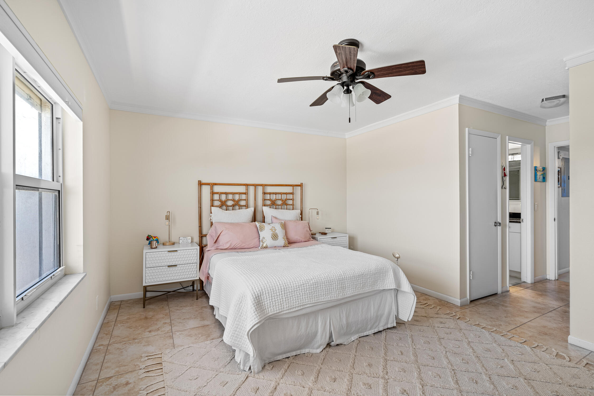 SOUTH SEA ISLANDERC CONDO - Residential