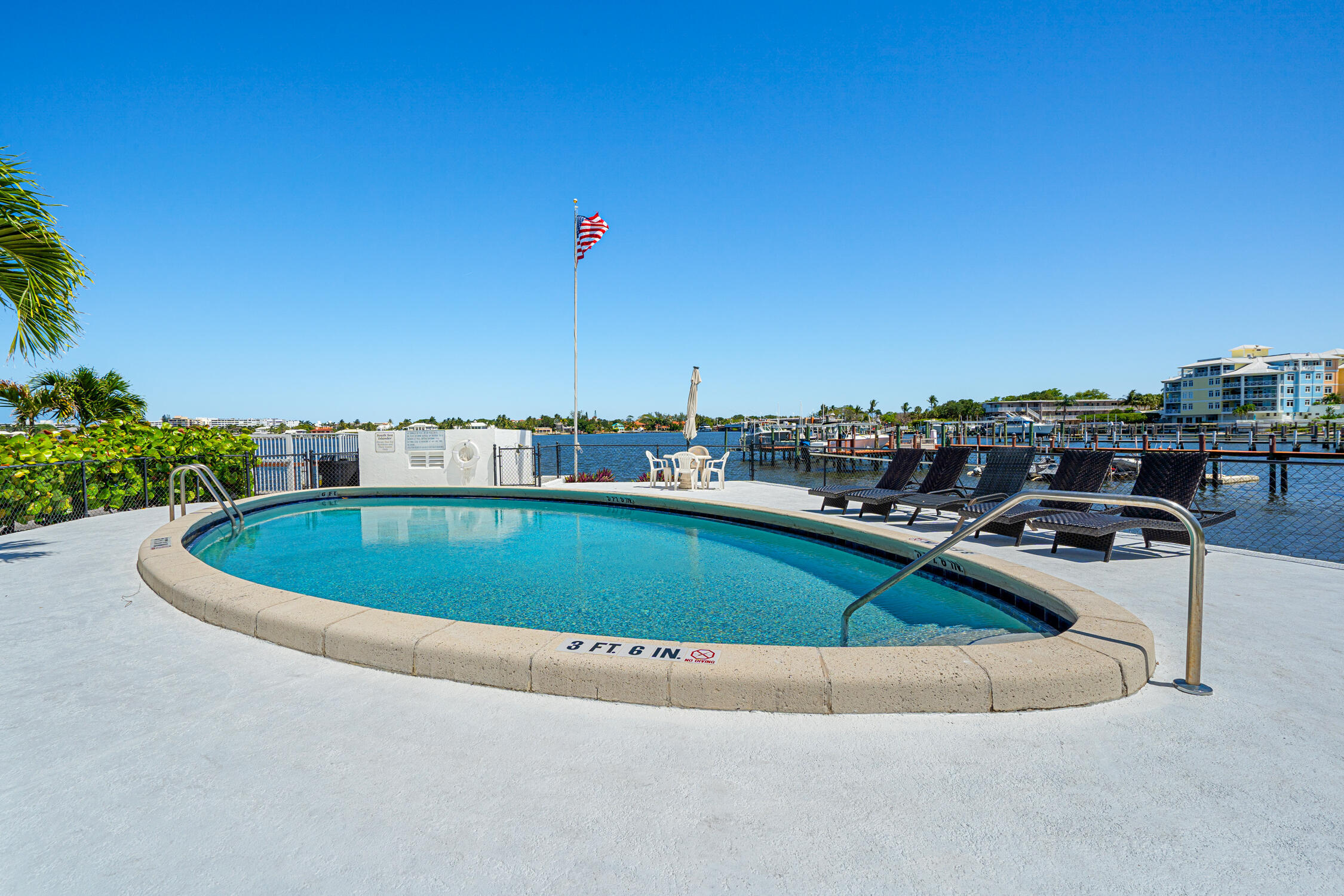 SOUTH SEA ISLANDERC CONDO - Residential