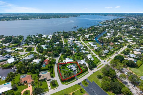 Photo of 1703 NW SHORE Terrace, Stuart, FL 34994 (MLS # B26073606)