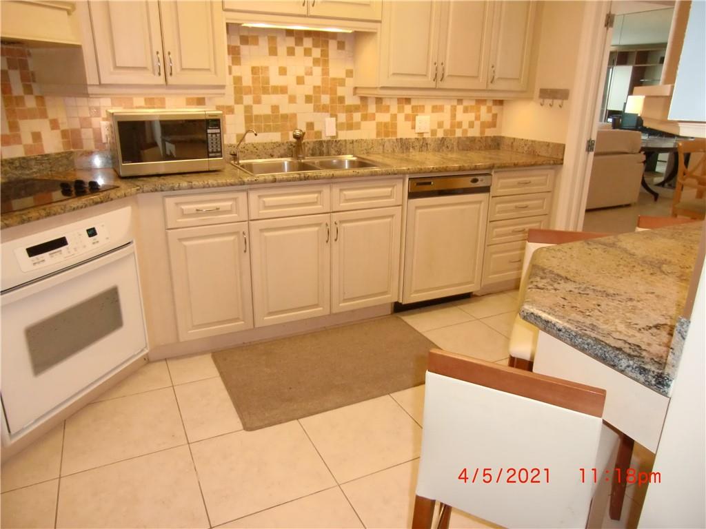 Playa Del Sol Condo - Residential Lease