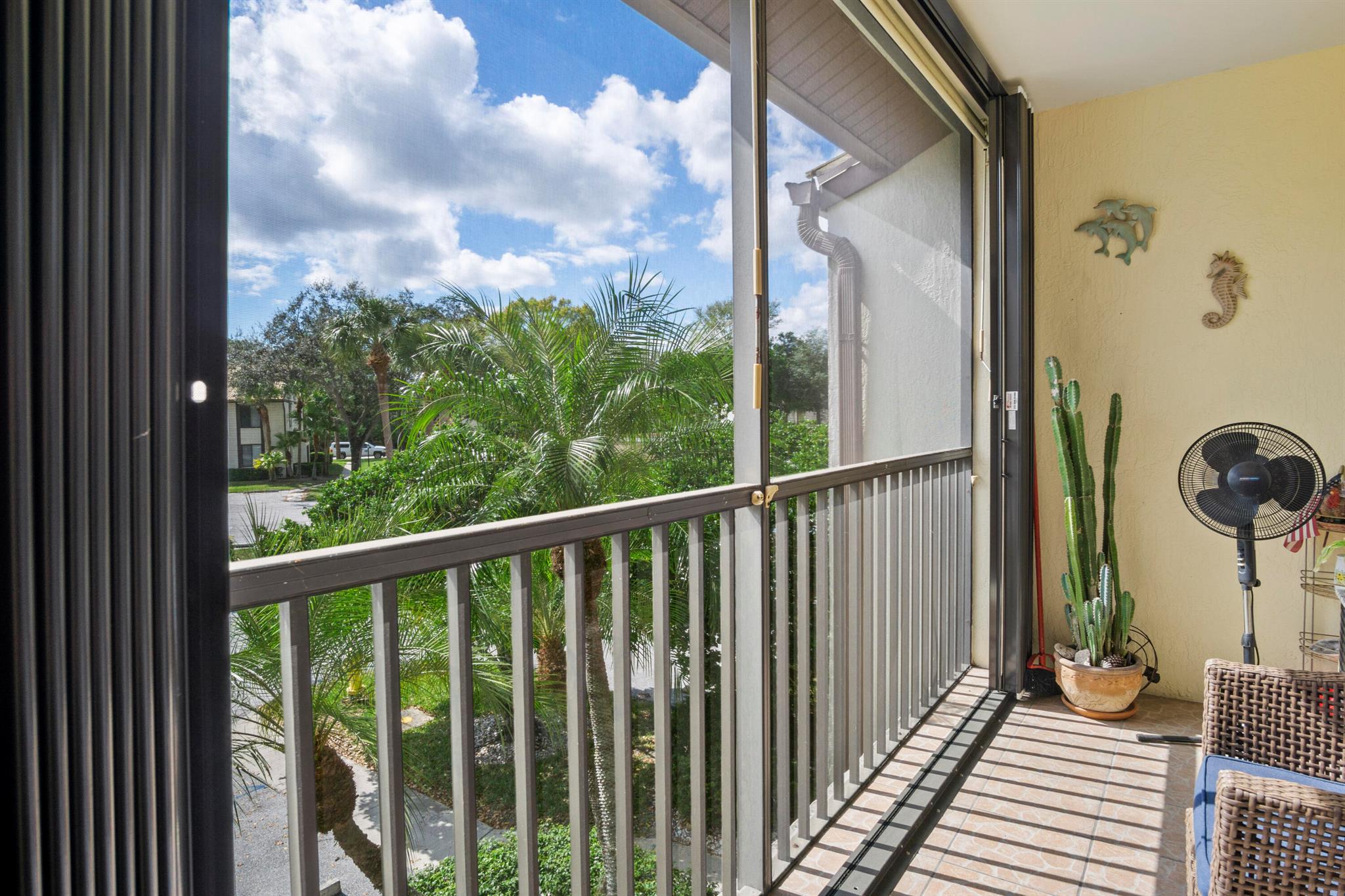 PINE RIDGE AT MARTIN DOWN - Residential