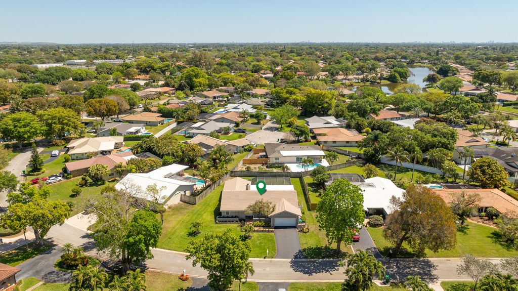 Photo of 271 NW 89th Avenue, Coral Springs, FL 33071 (MLS # B26007078)