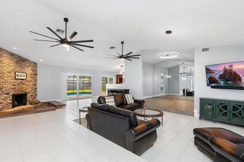 271 NW 89th Avenue Coral Springs FL 33071