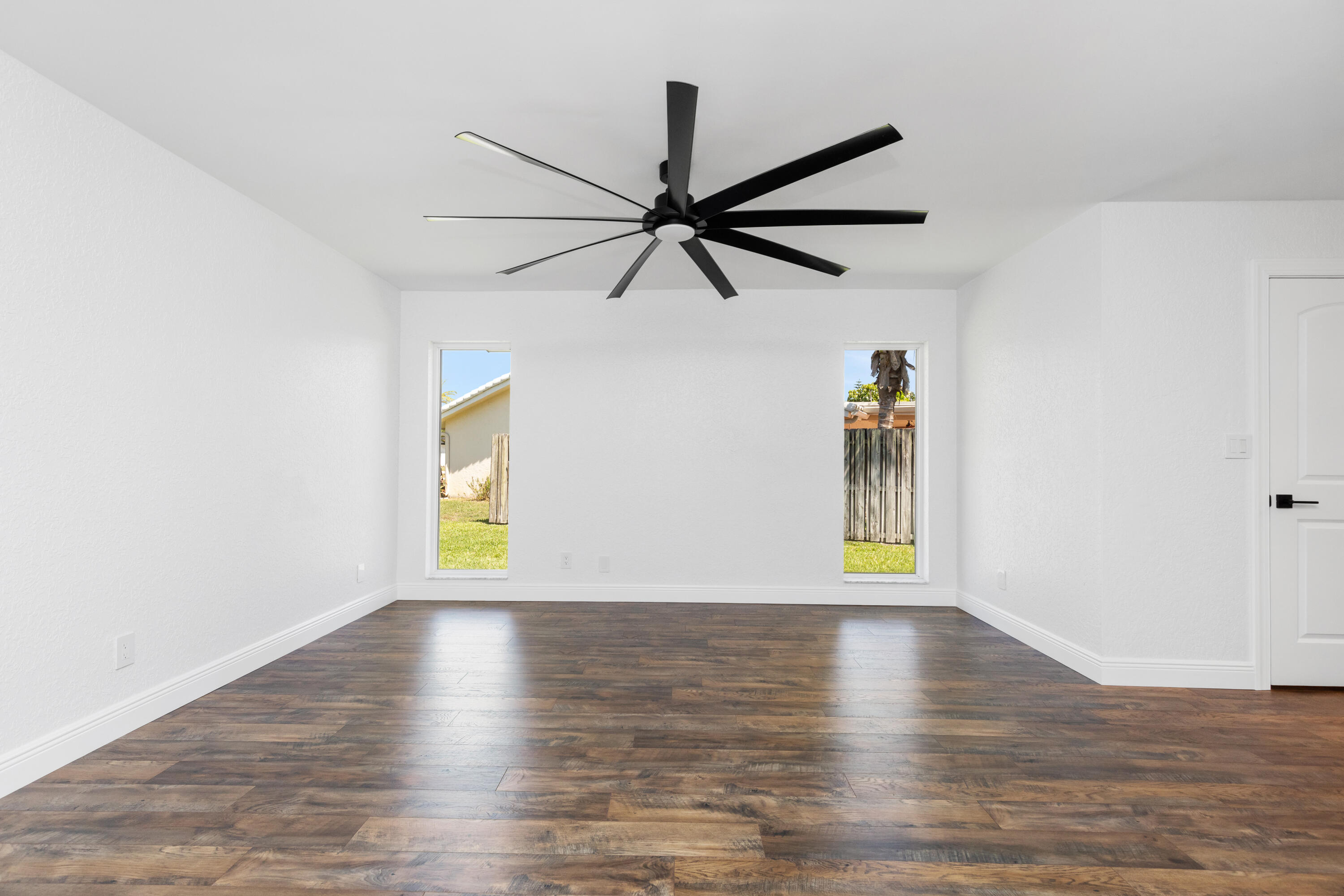 SHADOW WOOD - Residential