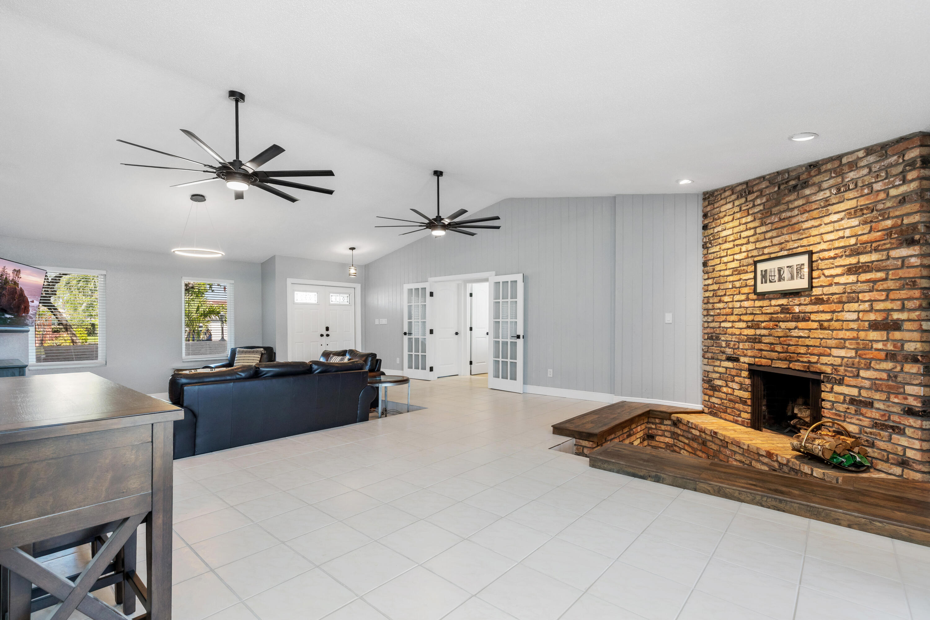 SHADOW WOOD - Residential