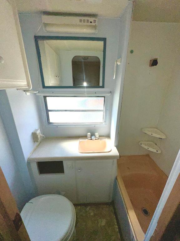 ANCIENT OAKS RV RESORT NO II - Residential