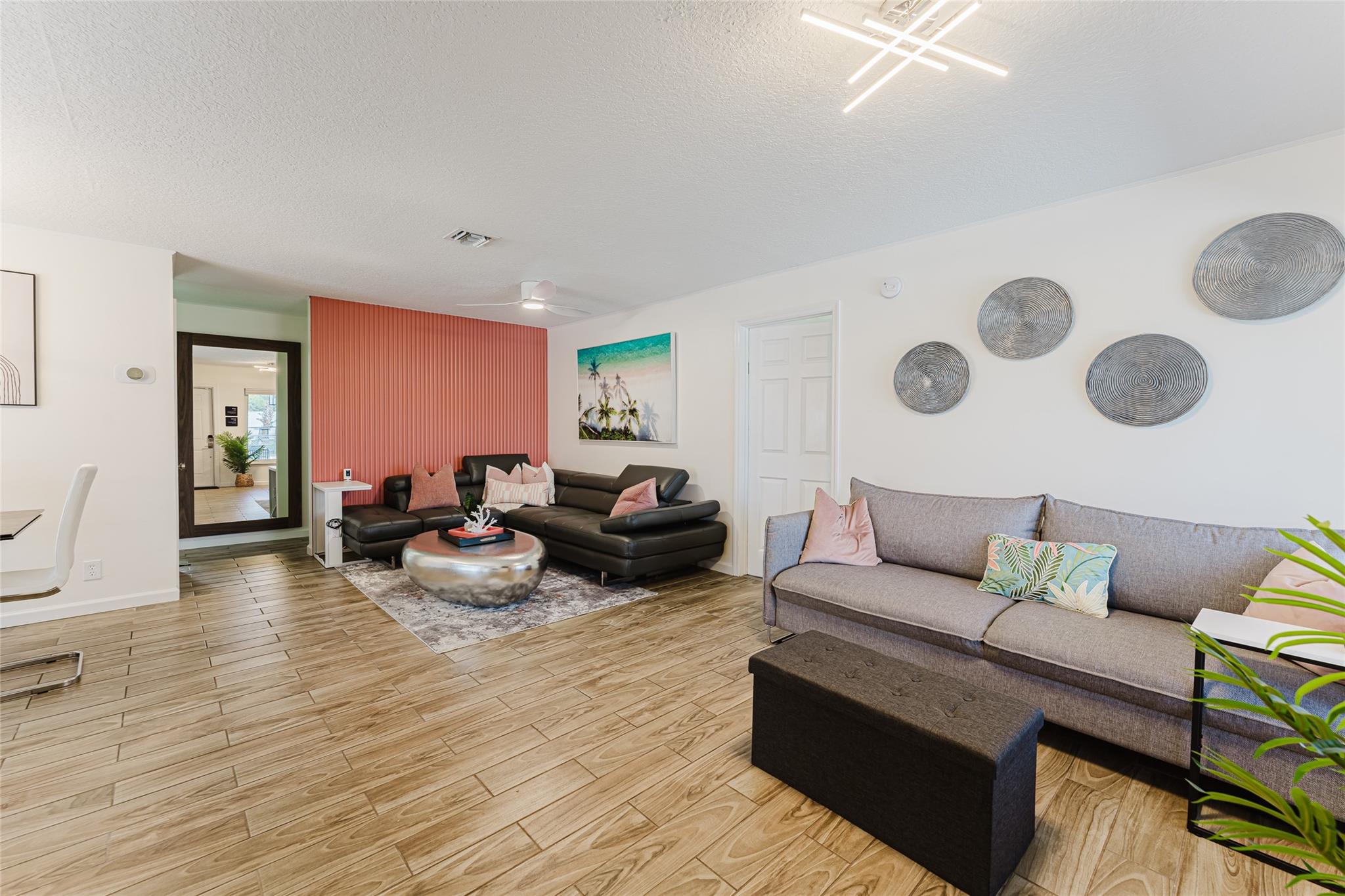1041 SW 4th Ave