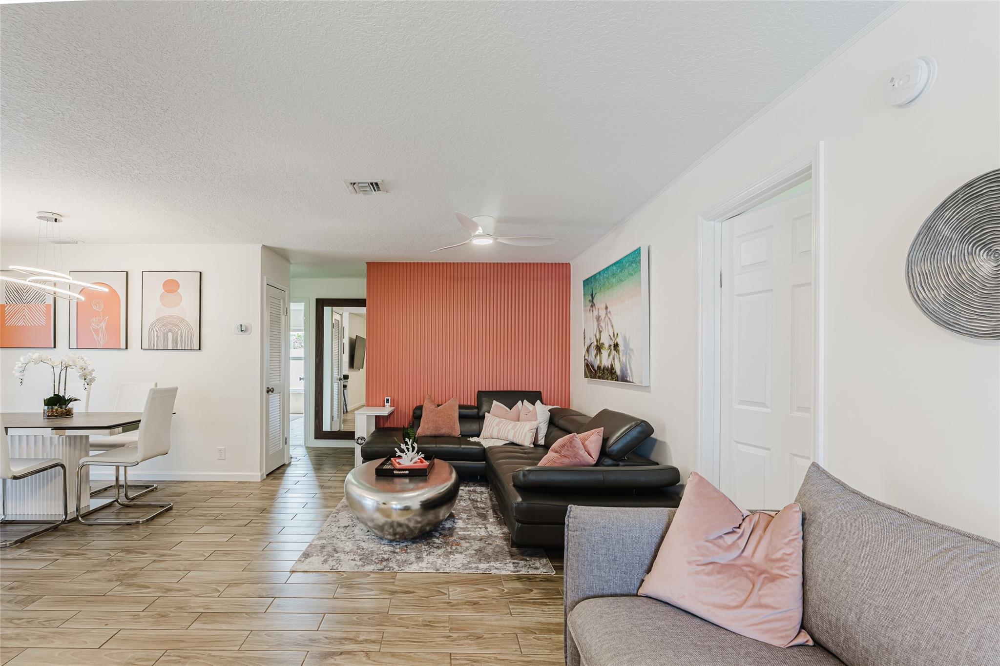 1041 SW 4th Ave
