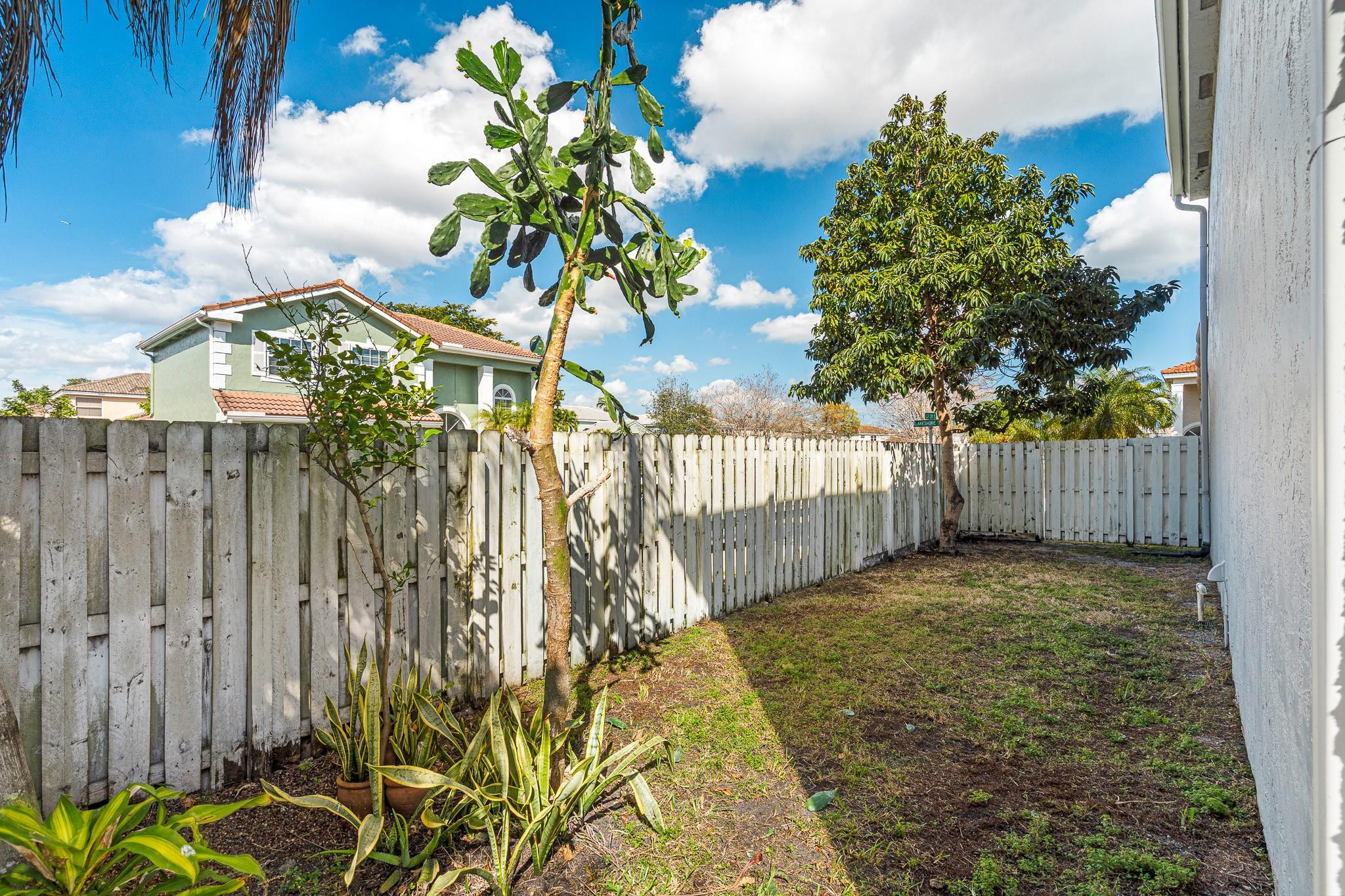 Shenandoah Sec Two 128-22 - Residential