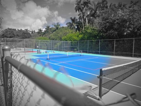 1940 NE 2nd Ave 101-j Wilton Manors FL 33305