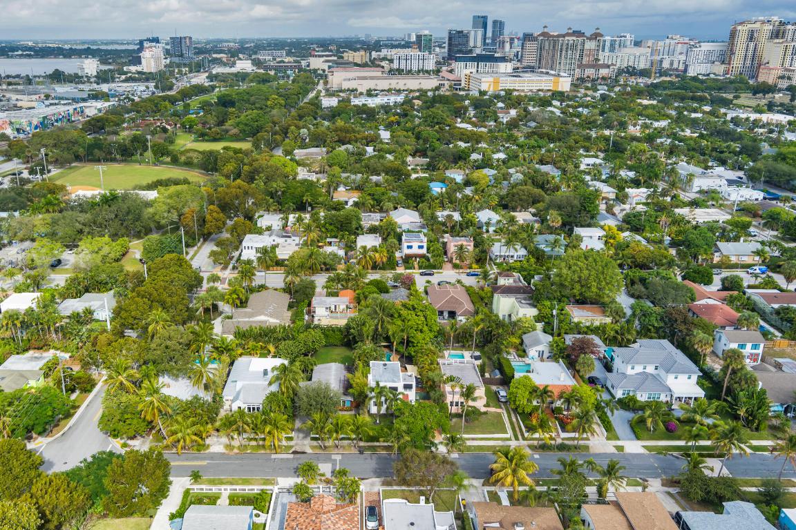 FLAMINGO PARK - Residential