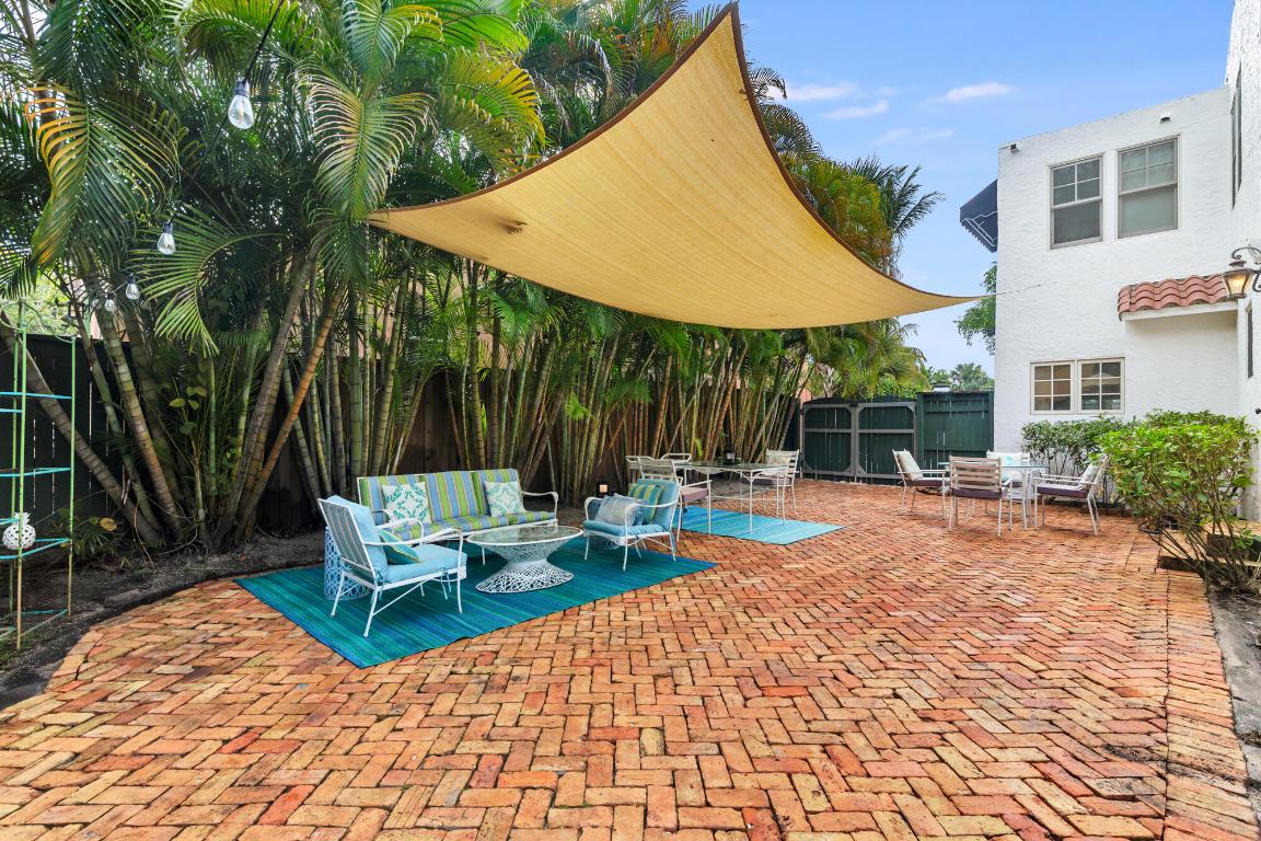 FLAMINGO PARK - Residential