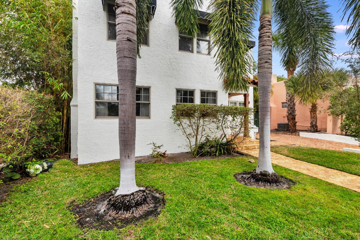 FLAMINGO PARK - Residential