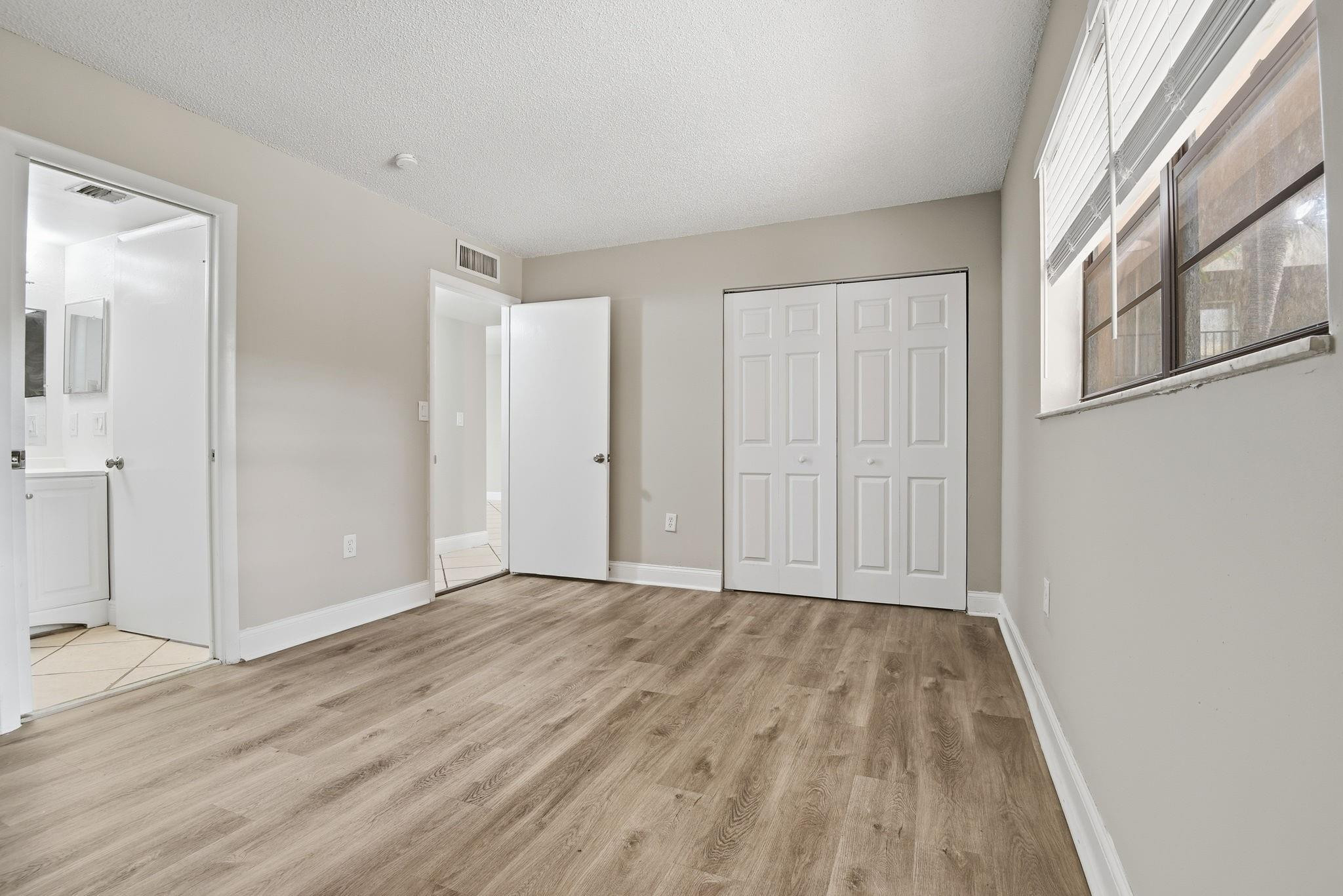 GARDENS OF KENDALL SO CON - Residential