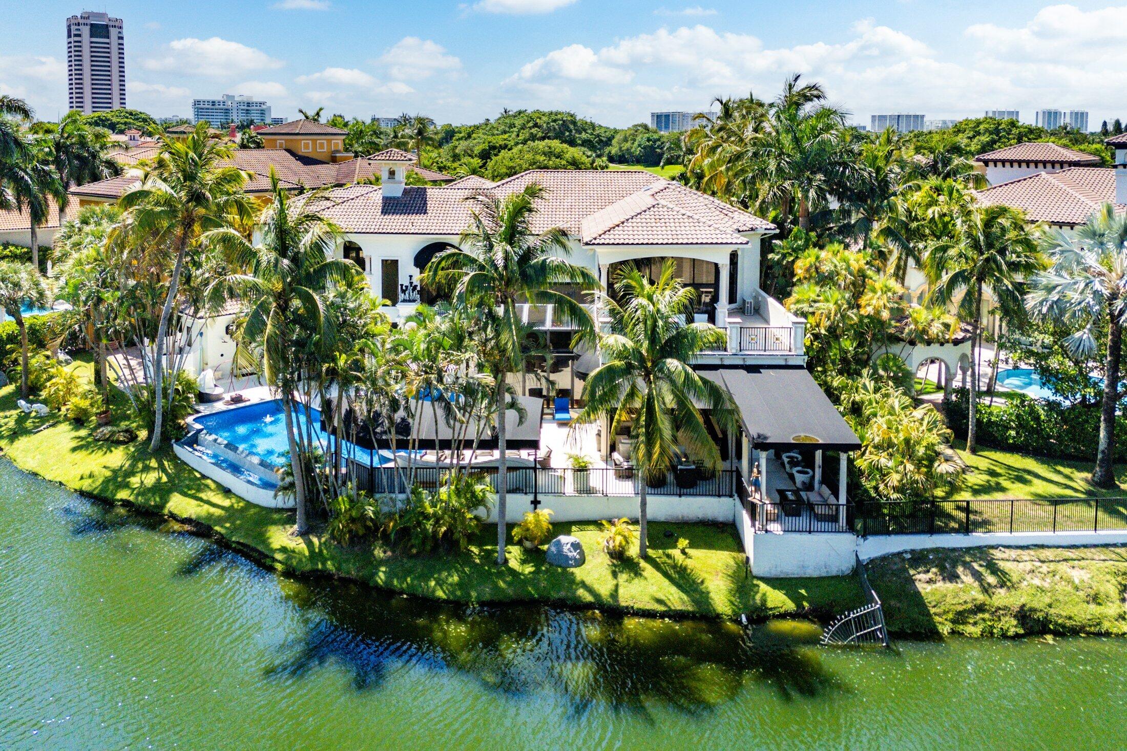 MIZNER LAKE ESTATES - Residential