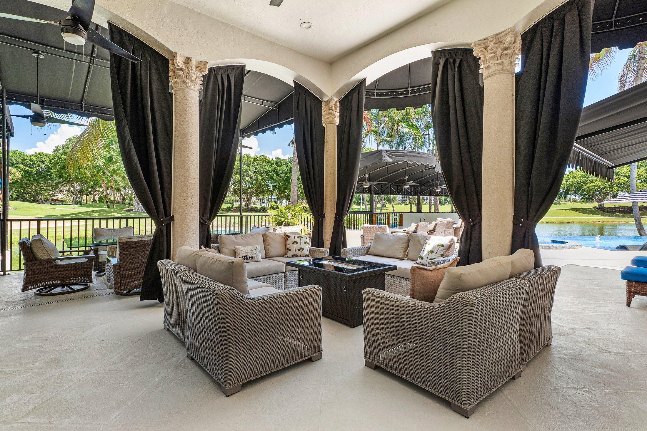 MIZNER LAKE ESTATES - Residential