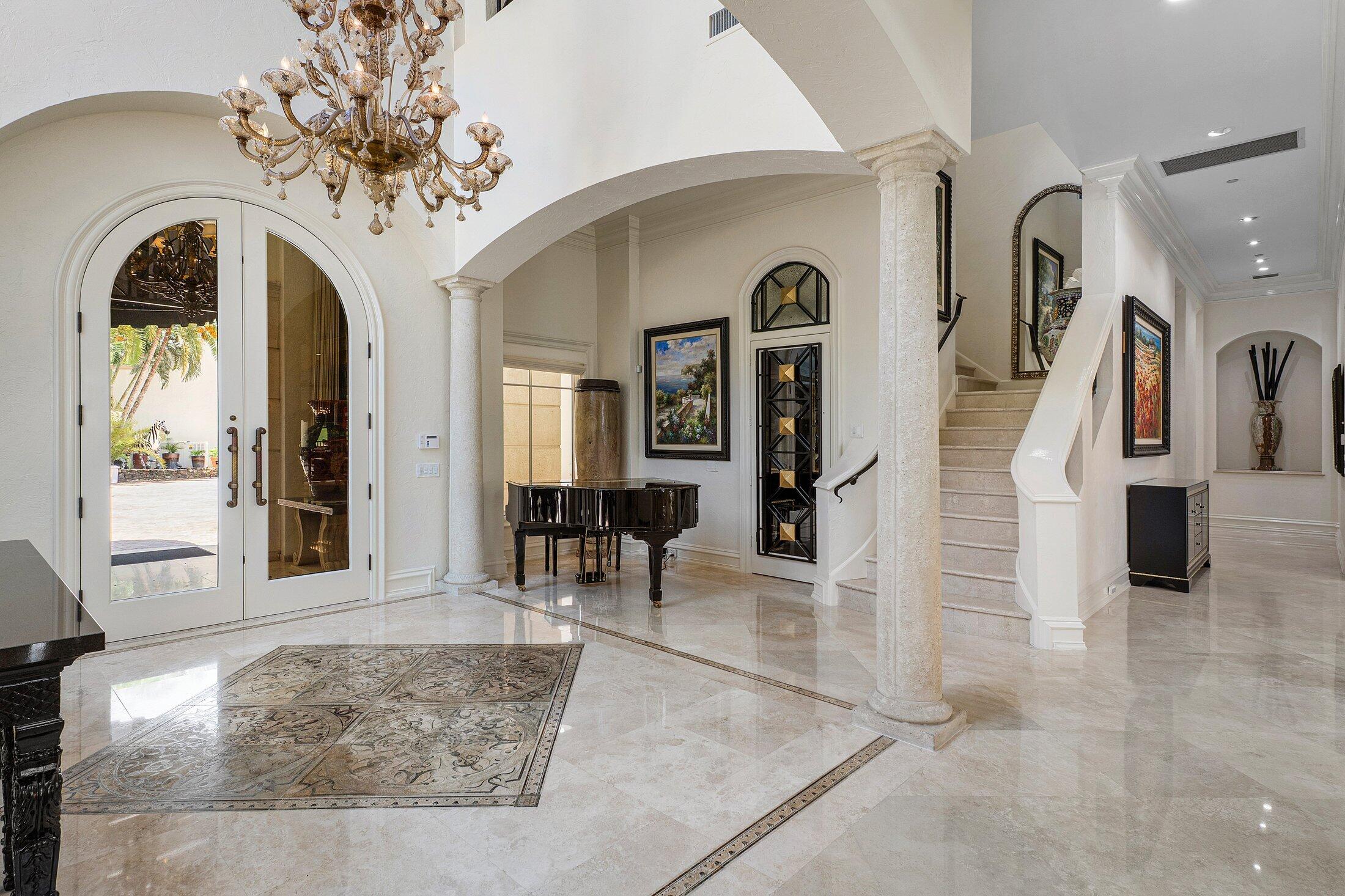 MIZNER LAKE ESTATES - Residential