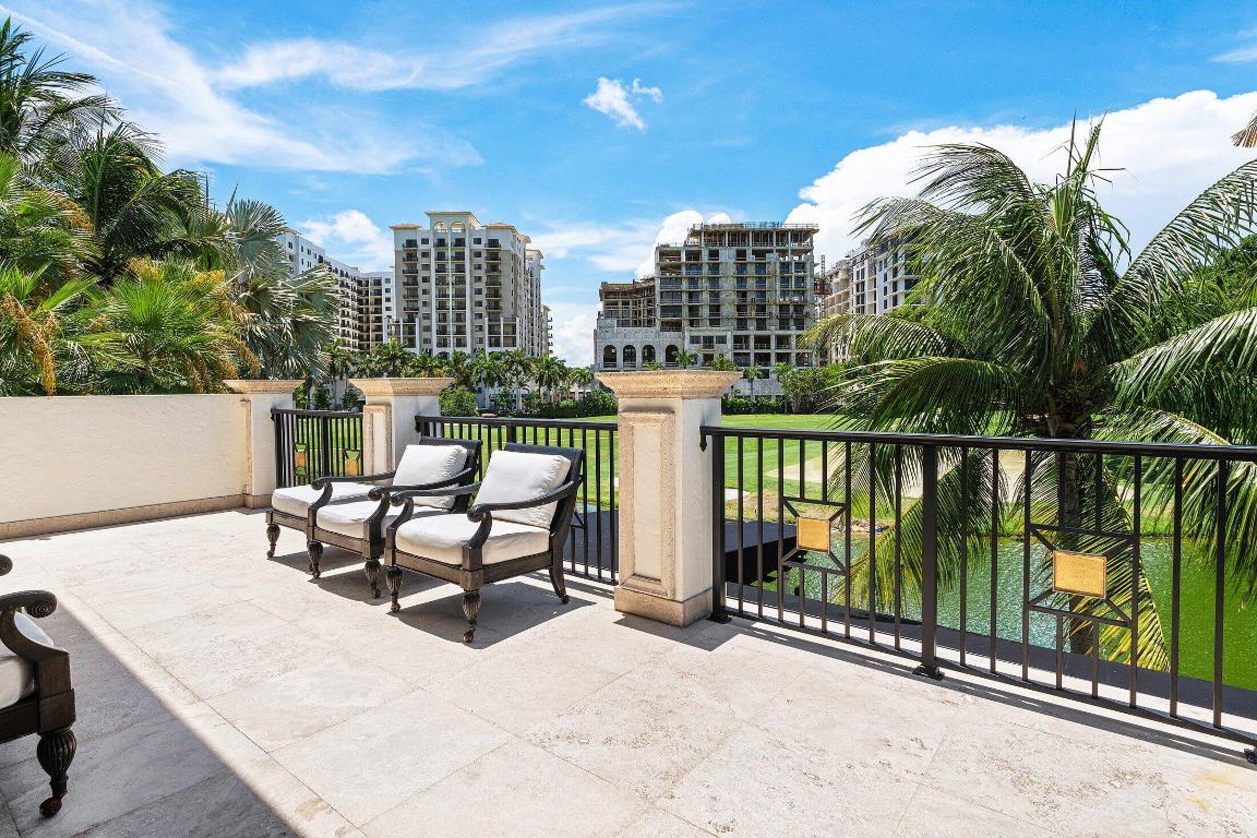 MIZNER LAKE ESTATES - Residential