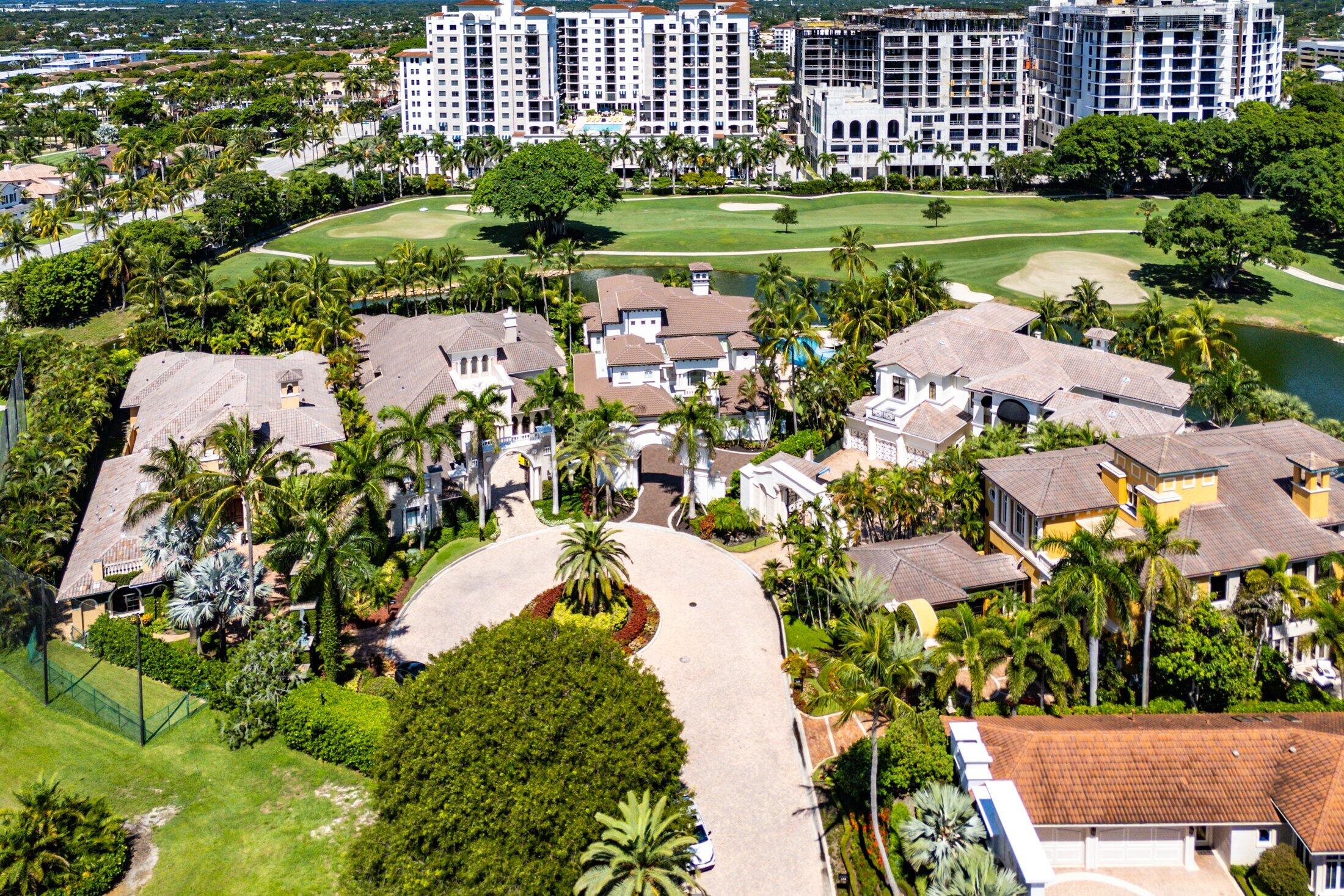 MIZNER LAKE ESTATES - Residential
