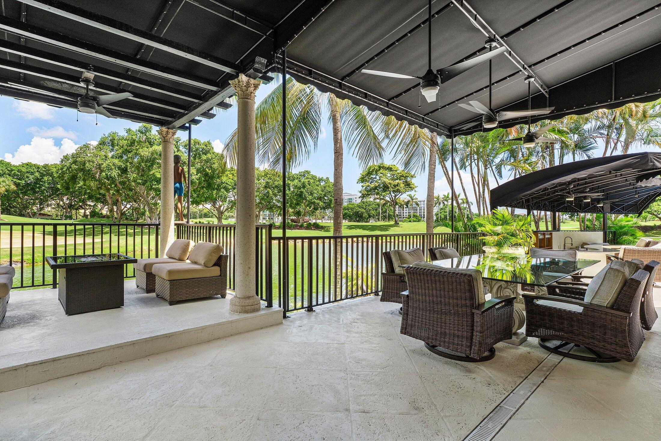 MIZNER LAKE ESTATES - Residential