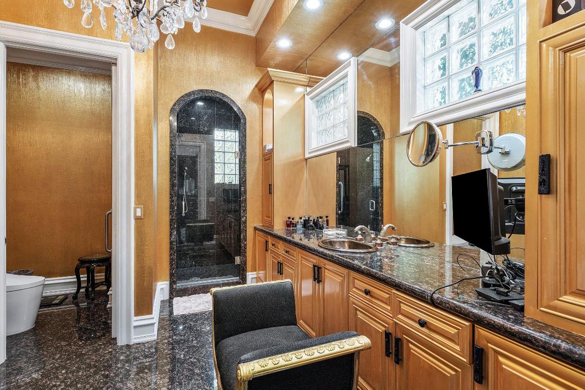 MIZNER LAKE ESTATES - Residential