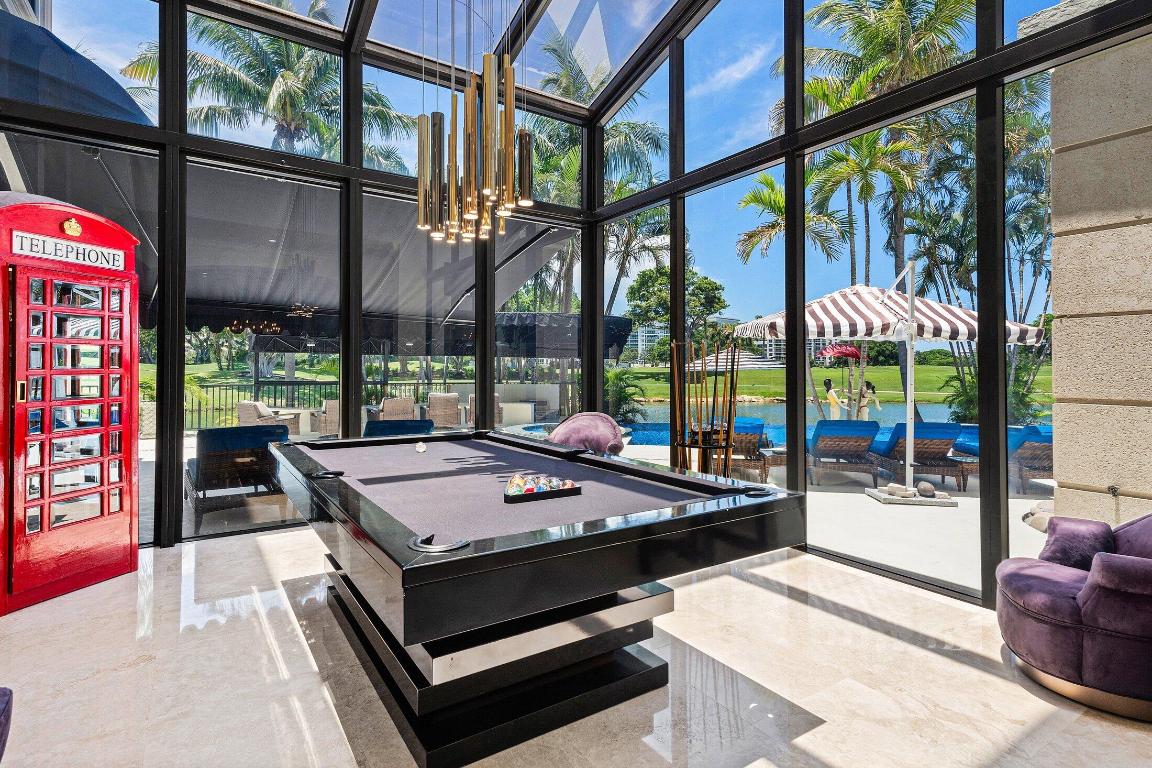 MIZNER LAKE ESTATES - Residential