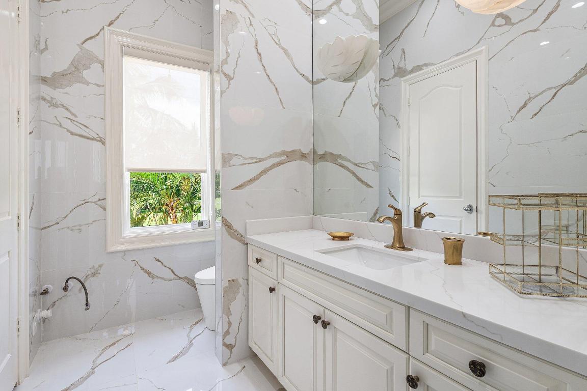 MIZNER LAKE ESTATES - Residential