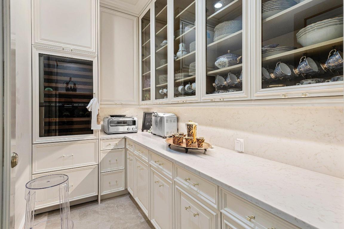 MIZNER LAKE ESTATES - Residential