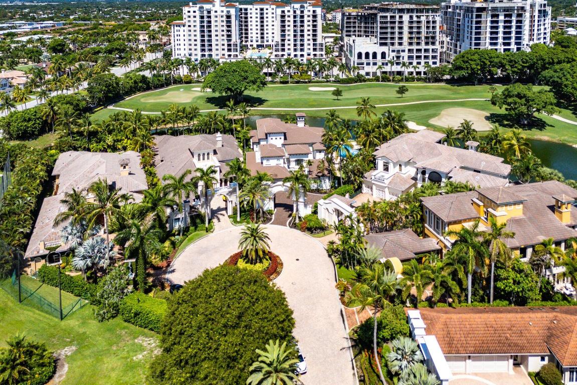 MIZNER LAKE ESTATES - Residential
