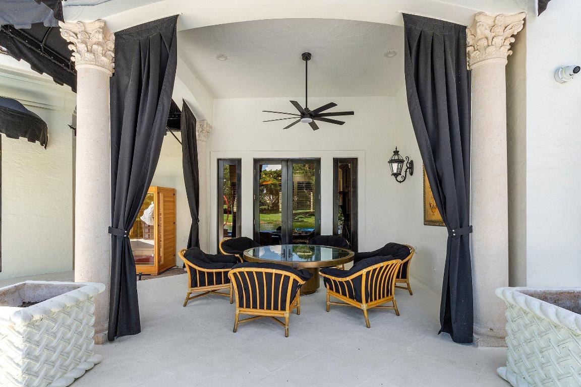 MIZNER LAKE ESTATES - Residential