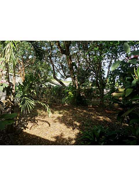 RAVENSWOOD NORTH 108-45 B - Residential